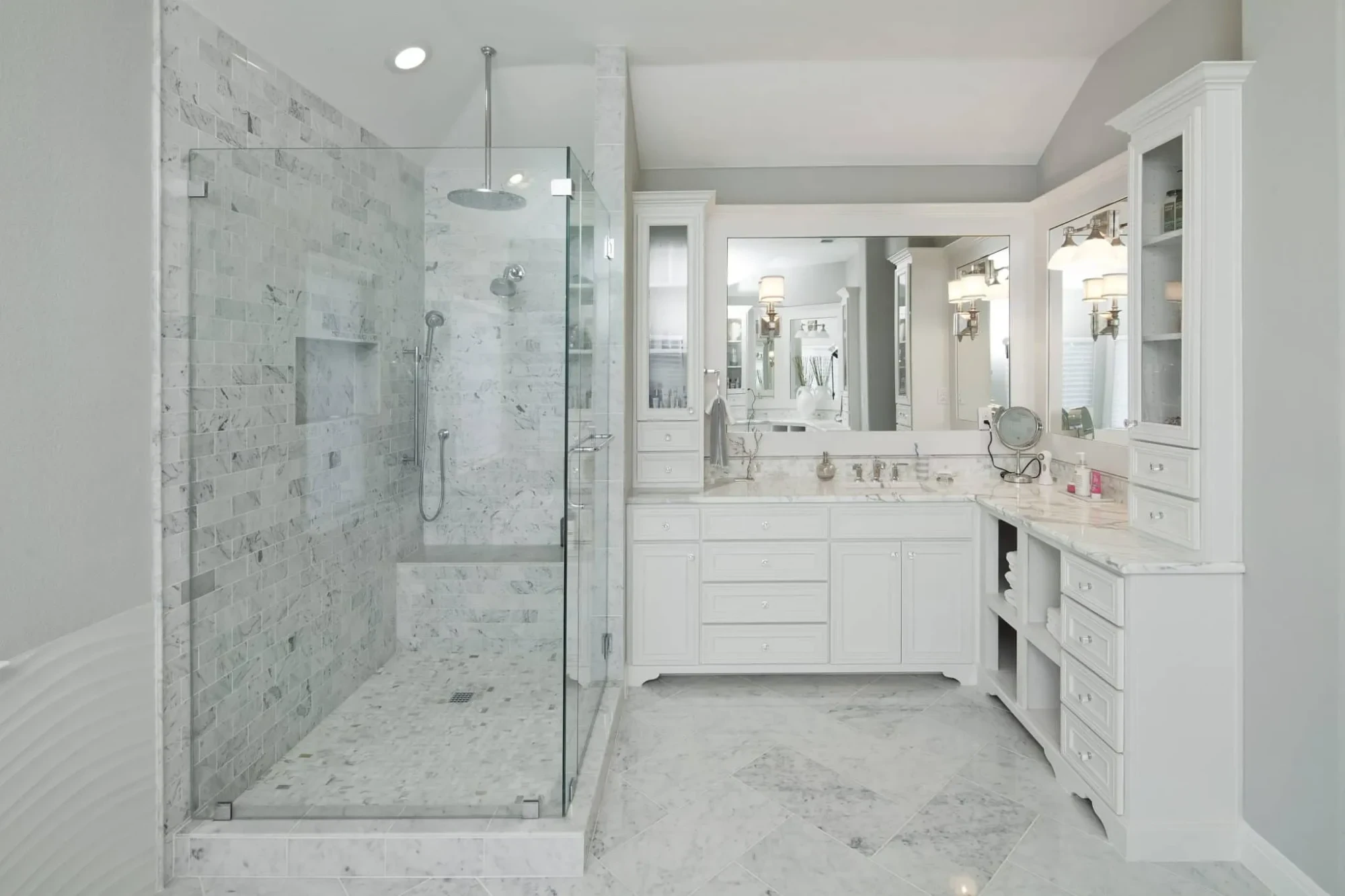 Westlake Transitional - custom home by Jenkins Design Build Austin TX