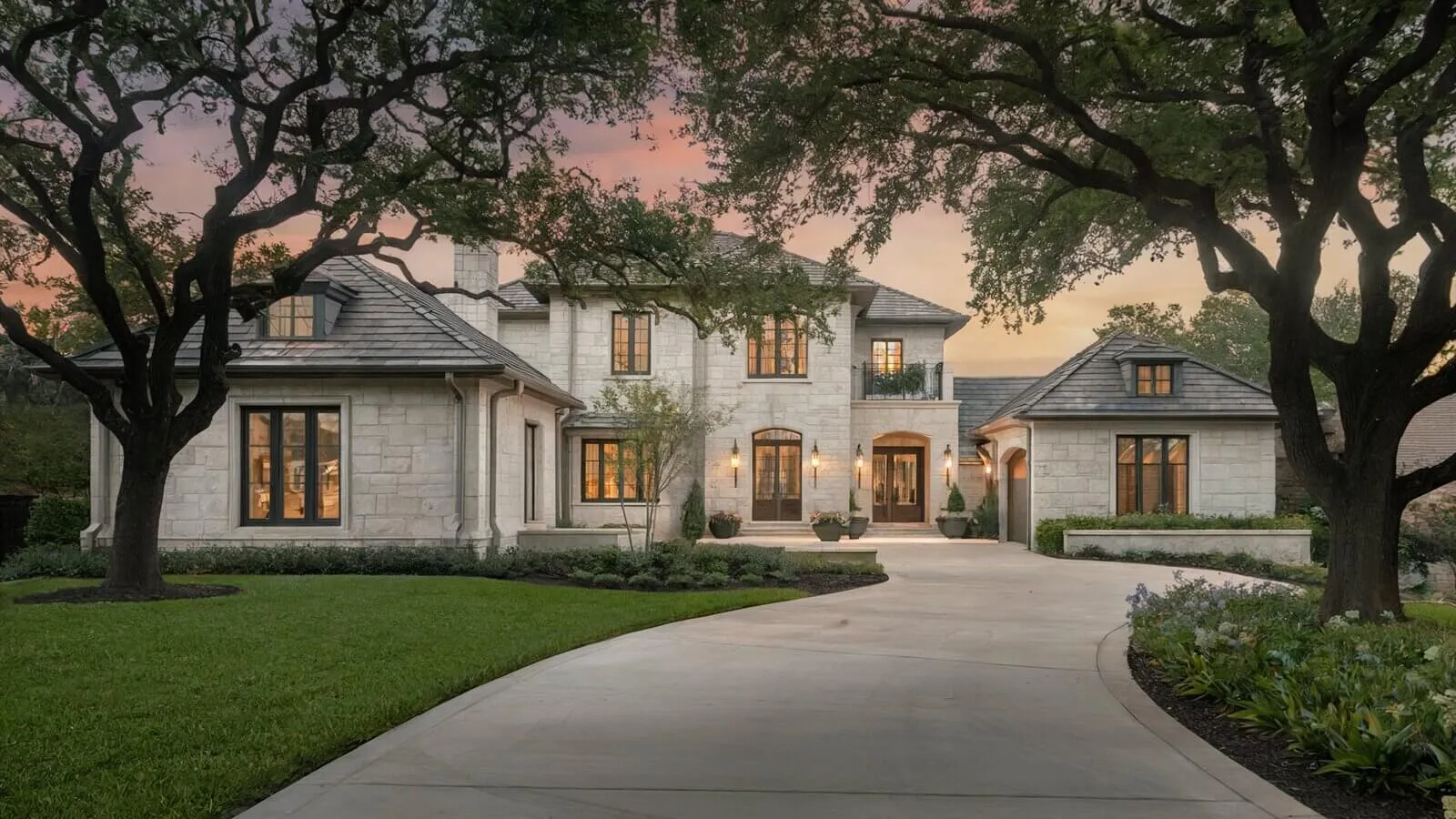 Custom Home Builder in Tarrytown, TX