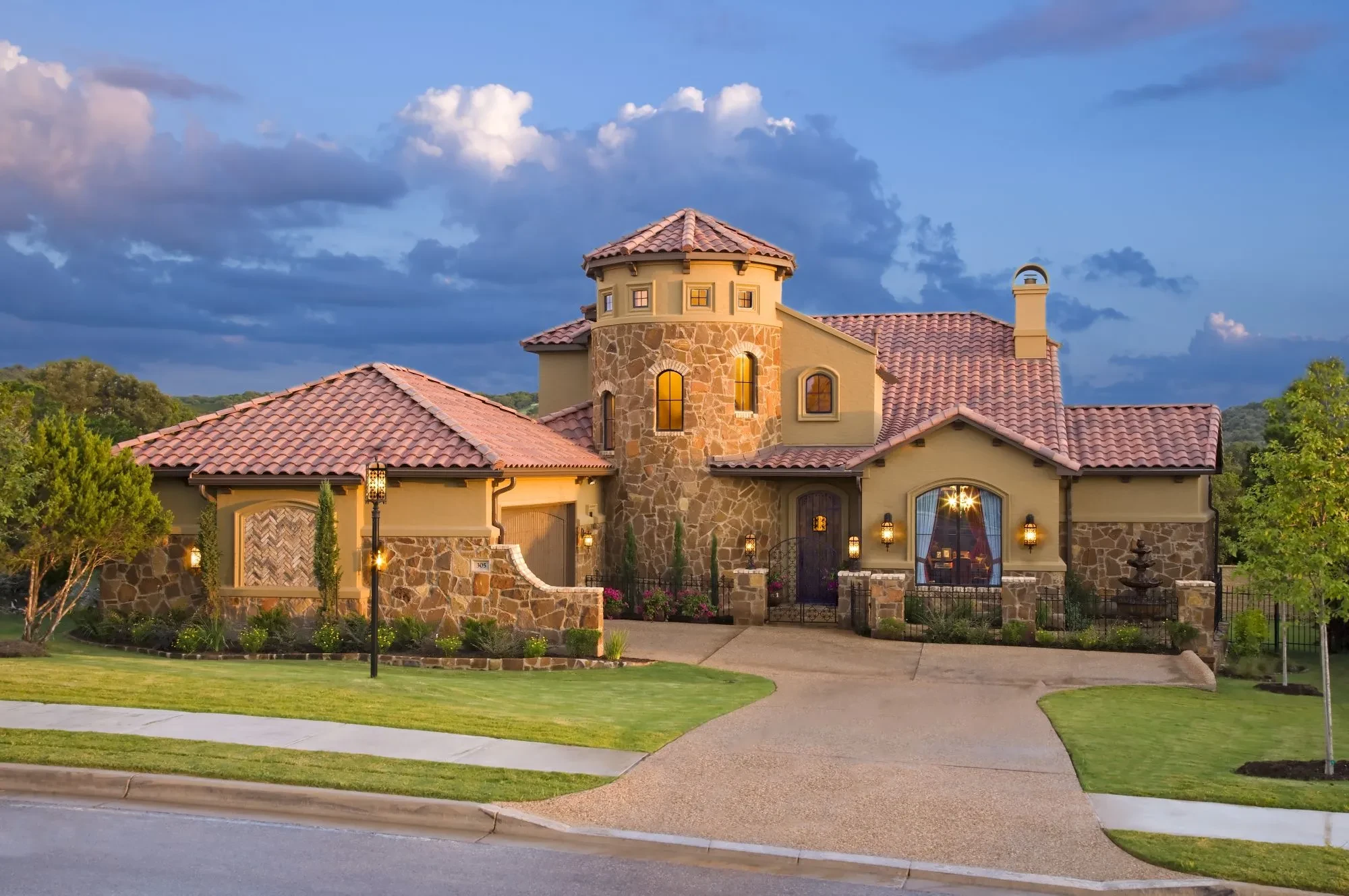 Golf Course Custom Home - custom home by Jenkins Design Build Austin TX