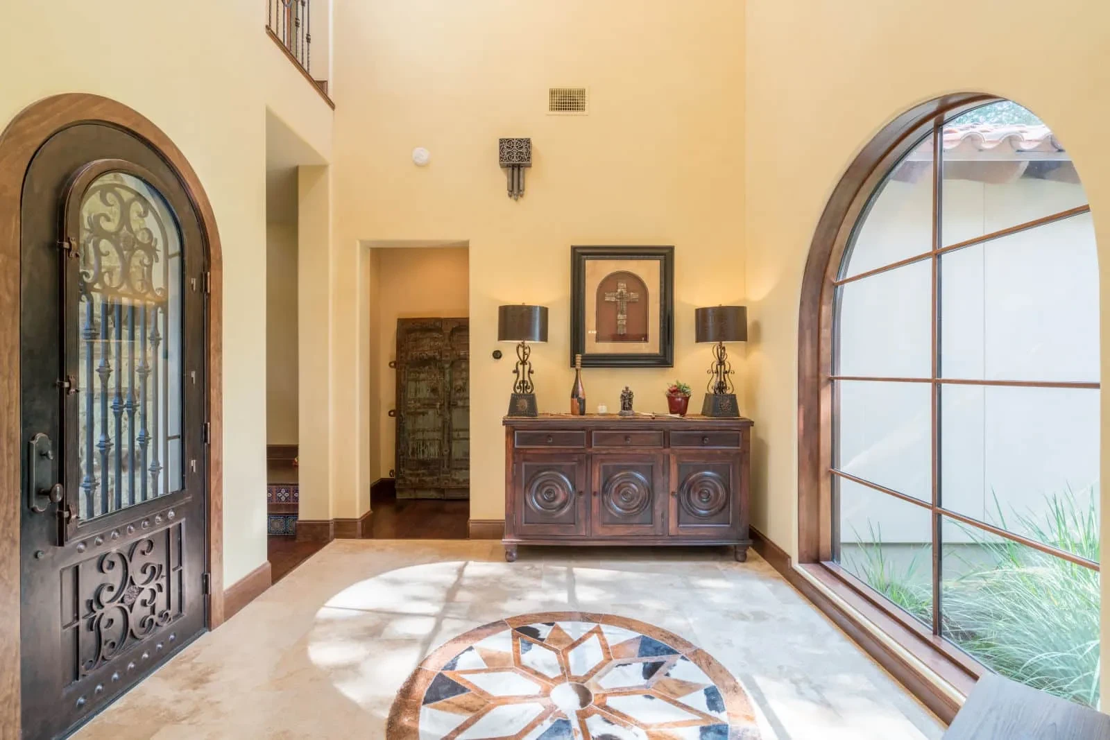 The Courtyard - custom home by Jenkins Design Build Austin TX