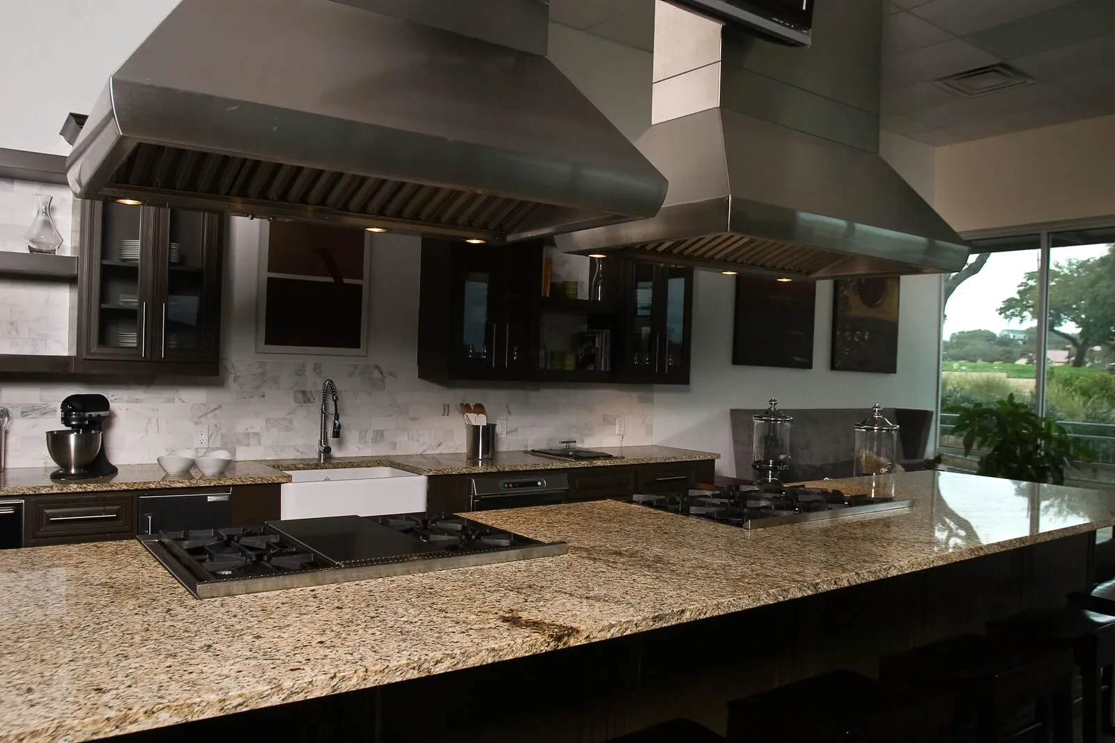 Commercial Kitchen - by Jenkins Design Build Austin TX